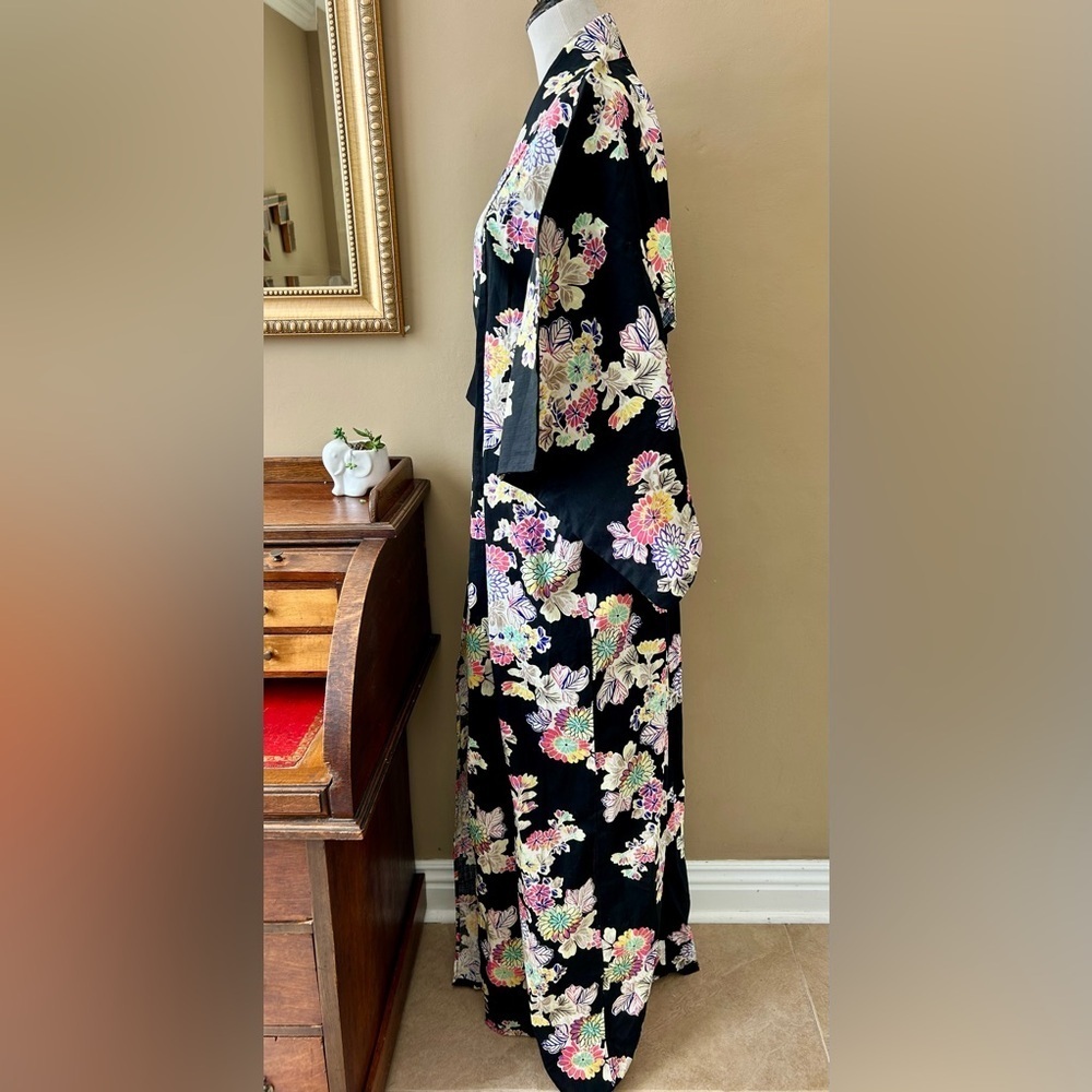 Japanese Floral Kimono Yukata Cotton Long Robe Black Multi Color Chrysanthemum - Picture 4 of 8
